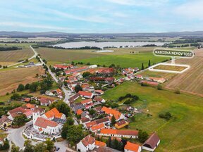 Pozemek 8 217 m² pro občanskou vybavenost – Pištín