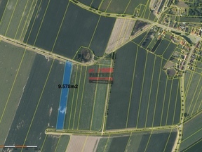 Prodej spoluvlastnického podílu na pozemcích - k.ú. Borkovice