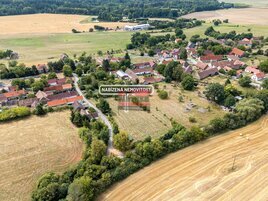 Stavební pozemek 4 153 m² s platným stavebním povolením – Holušice u Blatné