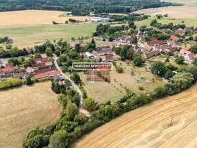 Stavební pozemek 4 153 m² s platným stavebním povolením – Holušice u Blatné