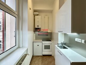 Bytová jednotka 1+1, 39,66m2 v srdci Prahy 1, ulice Malá Štěpánská