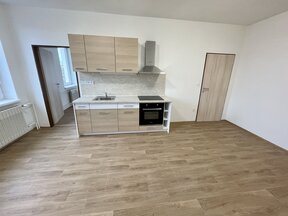 Pronájem bytové jednotky 2+kk 37,4 m2 v centru Tábora