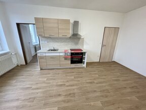 Pronájem bytové jednotky 2+kk 37,4 m2 v centru Tábora