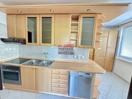 Pronájem bytové jednotky 3+1 83,96 m2 s balkonem v Táboře