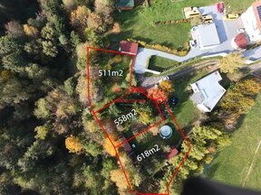 Prodej rovinatého pozemku o výměře 618m2 v Sezimově Ústí