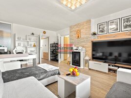 Prodej bytu 3+1 s balkonem a garáží v Písku