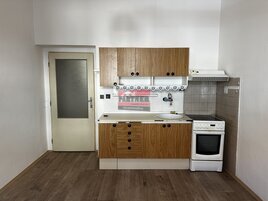 Pronájem bytu 3+1, 91m2 v centru Tábora, ulice Palackého